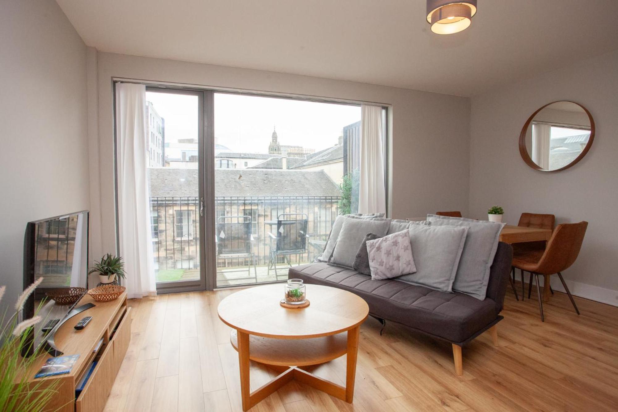 1 Bedroom Flat In The Heart Of Merchant City Glasgow Exterior foto